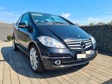 Mercedes-Benz A 150 ELEGANCE Autotronic Elegance - Mercedes-Benz A 150: Elegance