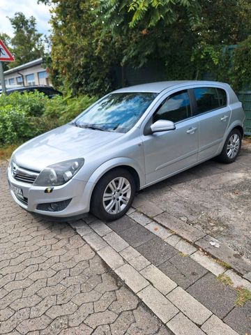 Opel Astra H