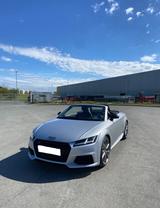 Audi TTS Roadster 2.0 TFSI S tronic quattro - - Audi TTS aus 2016