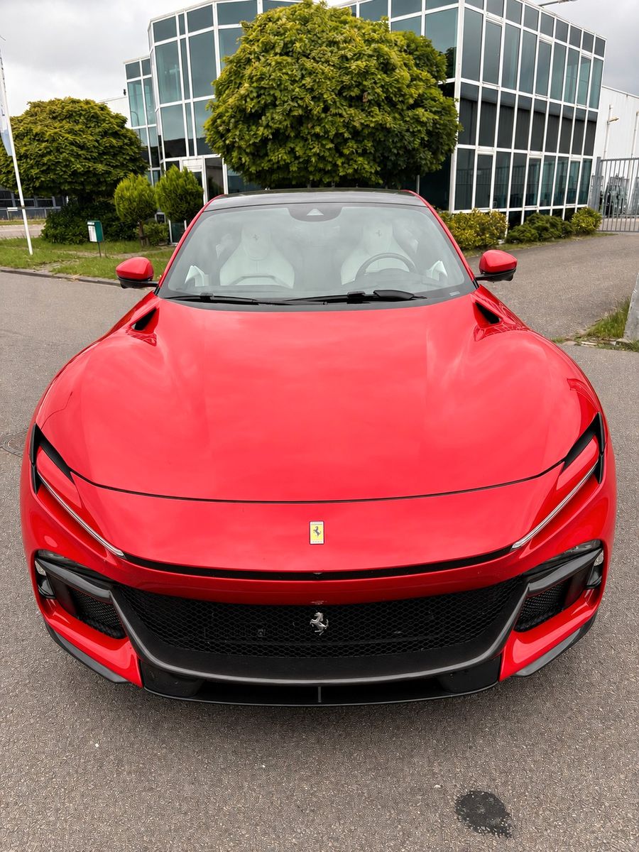 Ferrari Purosangue Full CARBON imagem 2