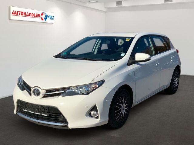 Toyota Auris 1.6 Life+ Autom. Klimaauto. SHZ BT PDC Cam