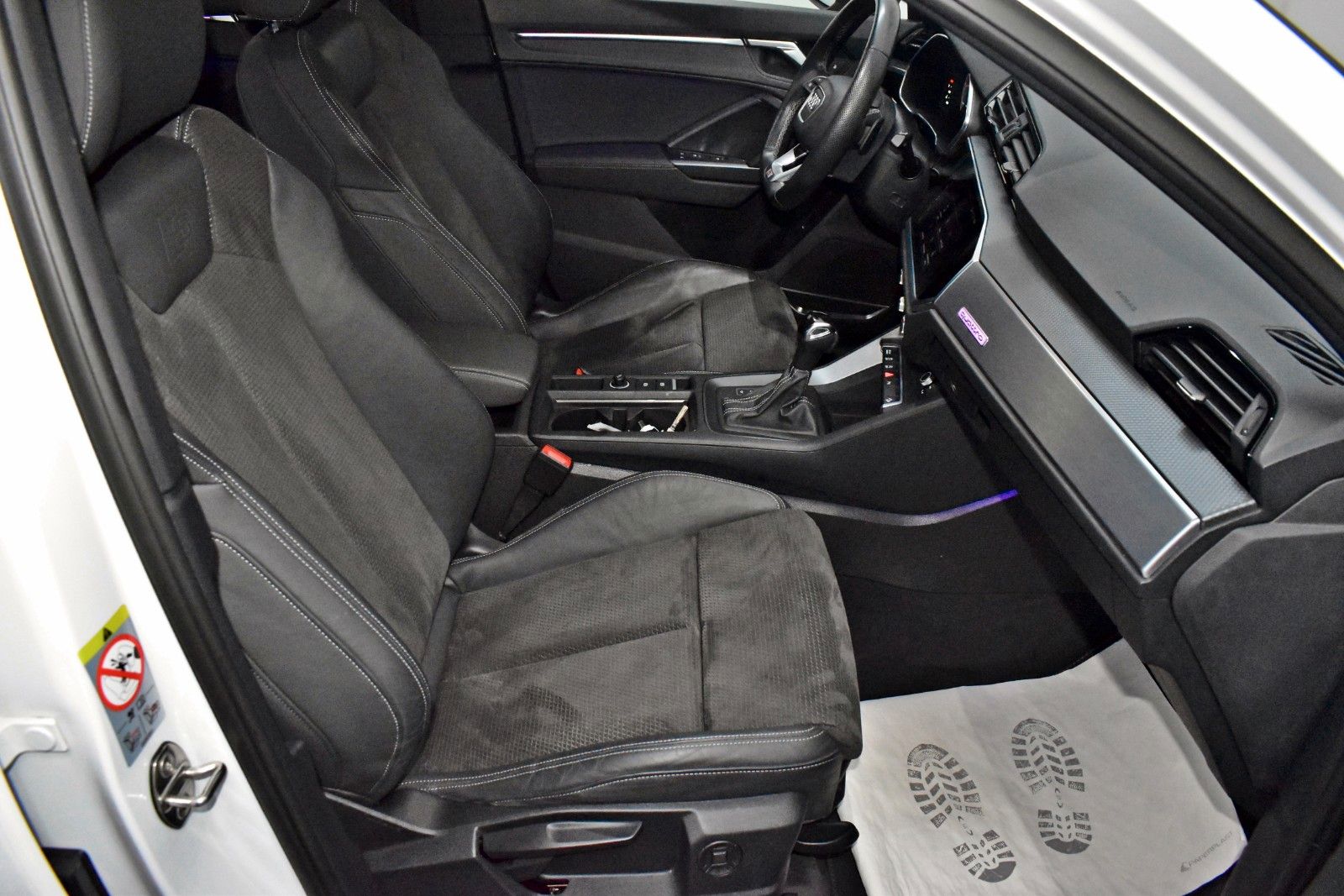 Fahrzeugabbildung Audi Q3 40TDI quattro S line Alcantara,B&O,Kamera,LED