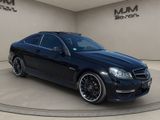 Mercedes-Benz C 63 AMG Coupe  H&K Pano Leder Scheckheft - Mercedes-Benz C 63 AMG: Coupé