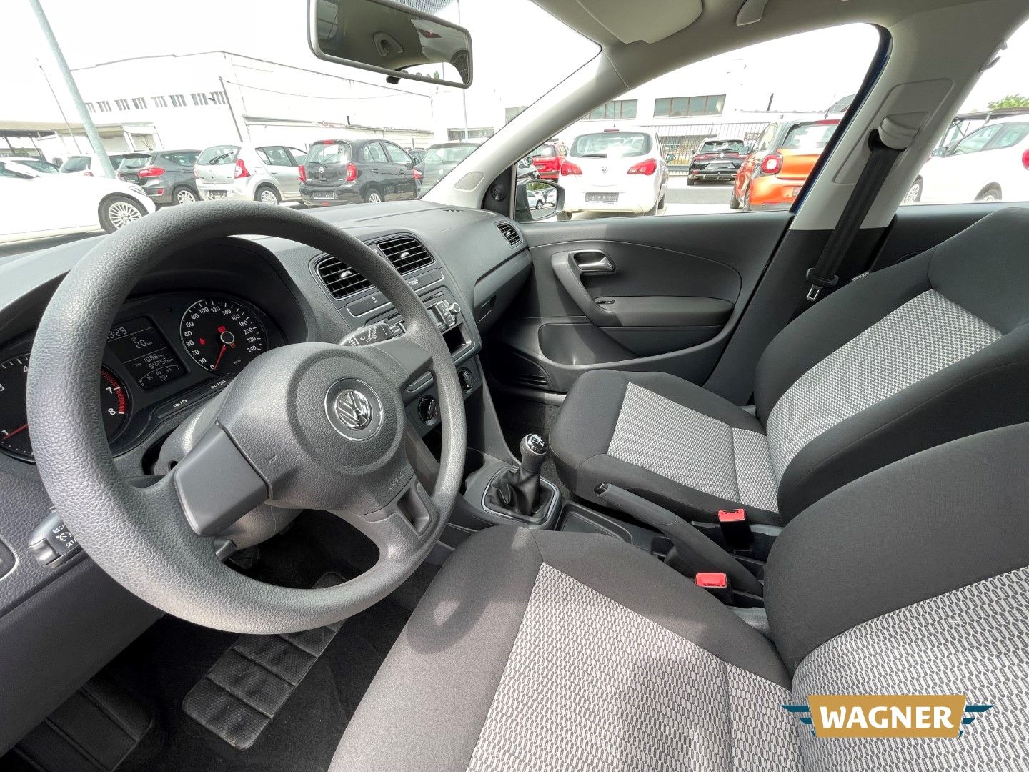 Fahrzeugabbildung Volkswagen Polo V Trendline 1.2 Klimaanlage Tempomat