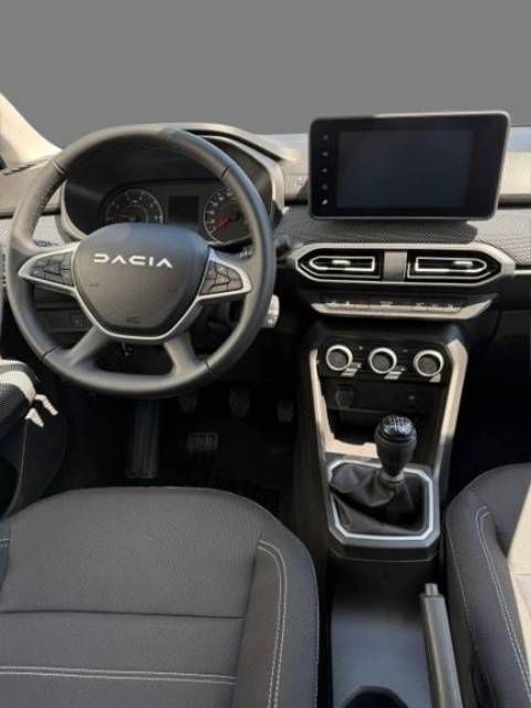 Fahrzeugabbildung Dacia Jogger Expression TCe 110 7-Sitzer