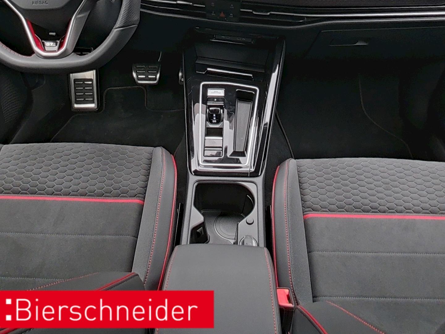 Volkswagen Golf GTI 8 2.0 TSI DSG Clubsport Blackstyle PANO, миниатюра 13