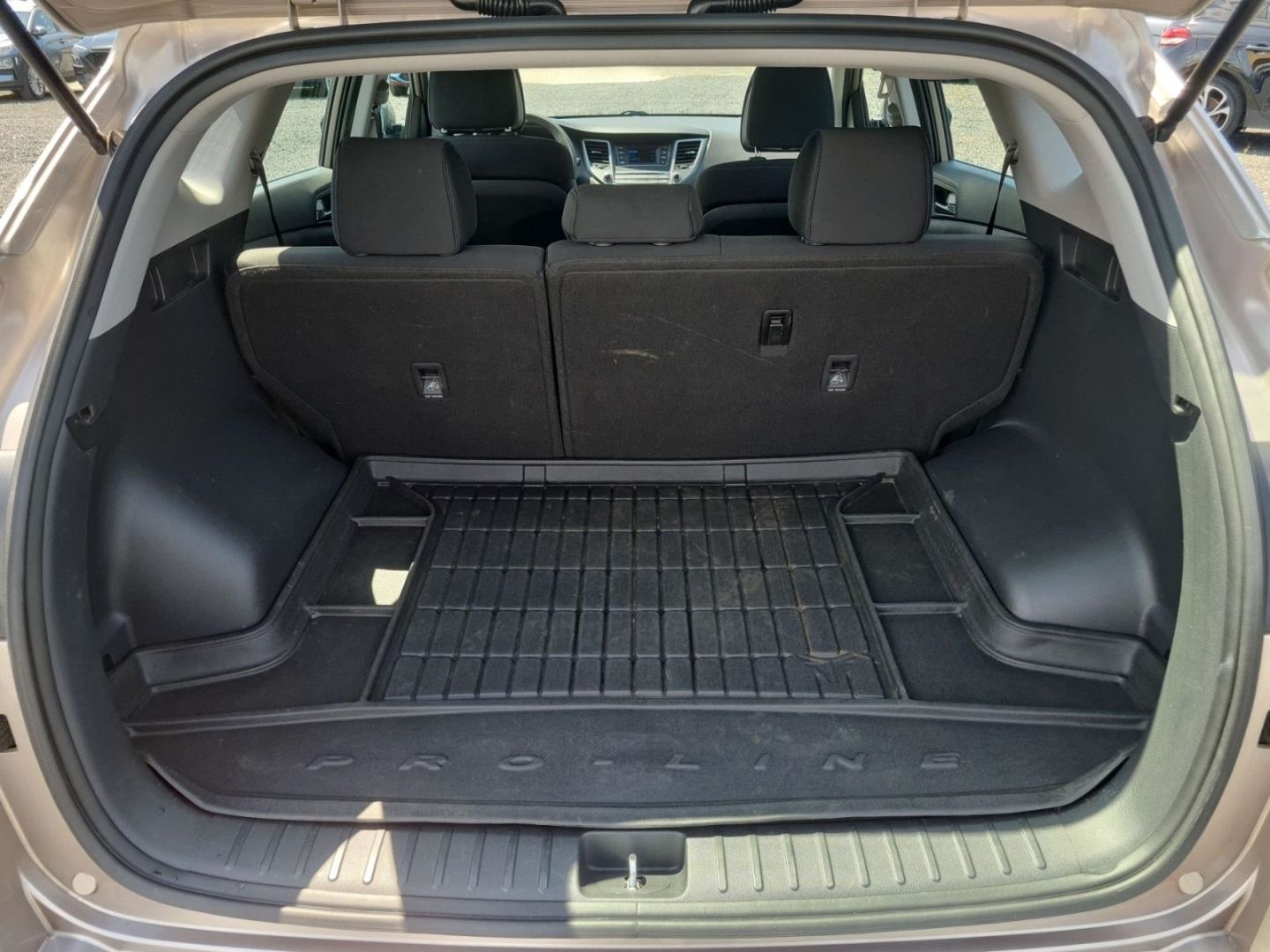 Fahrzeugabbildung Hyundai Tucson 1.6 GDi M T 2WD Classic