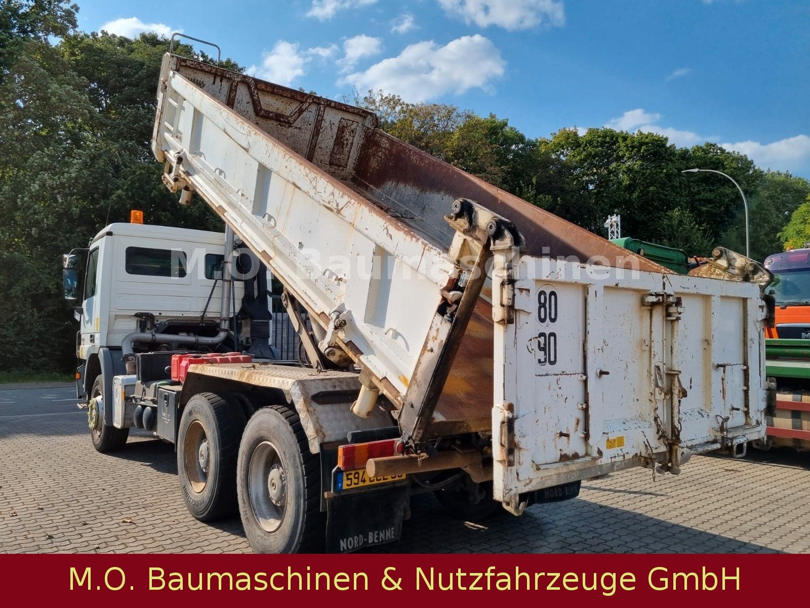 Fahrzeugabbildung Mercedes-Benz Actros 2632  / 3-Seitenkipper / AC / 6x4 /EPS /