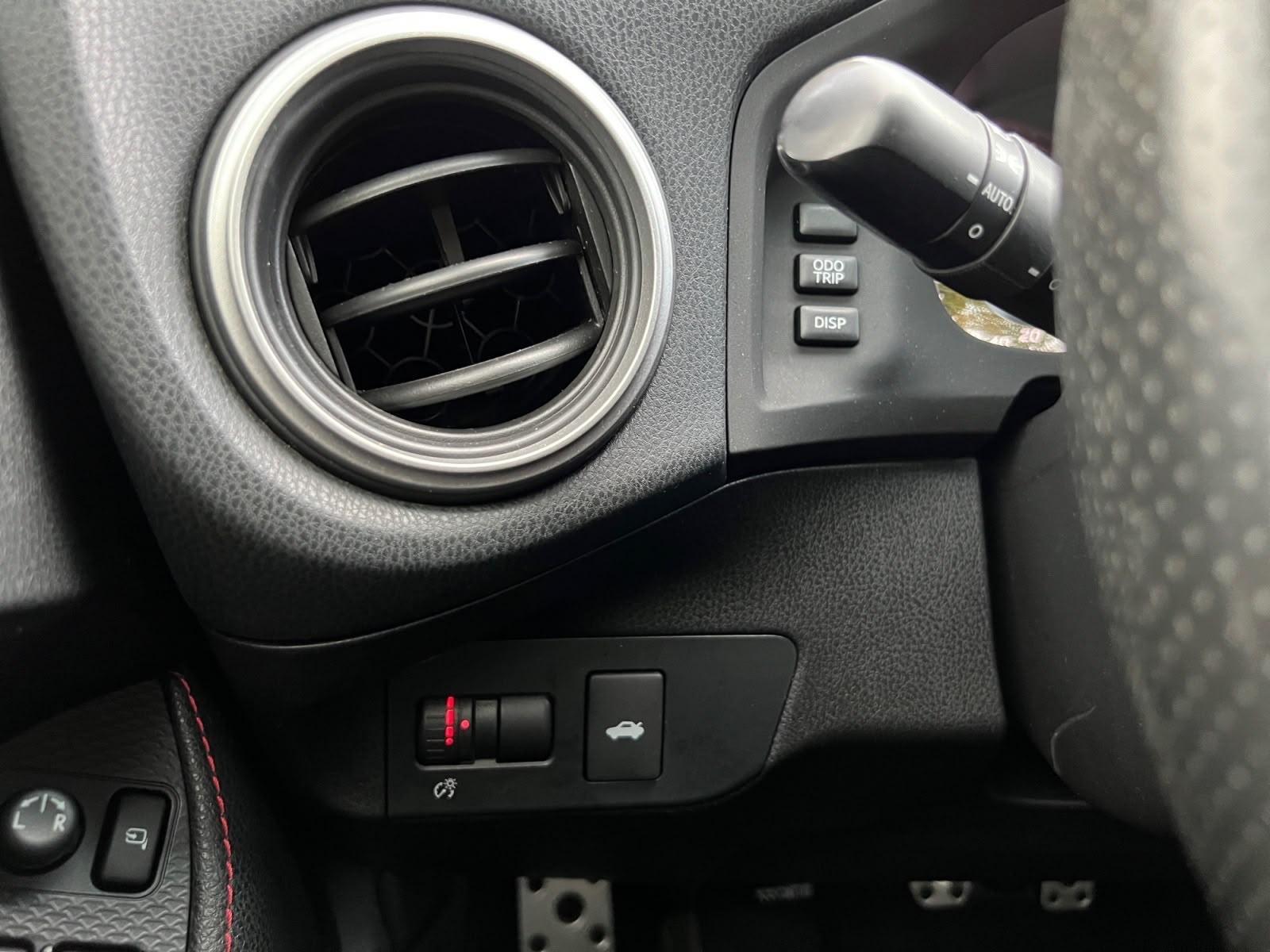 Toyota GT86 2.0 Boxer 200 ch – Boîte manuelle – Alcantara – Xénon – GPS – 167 000 km