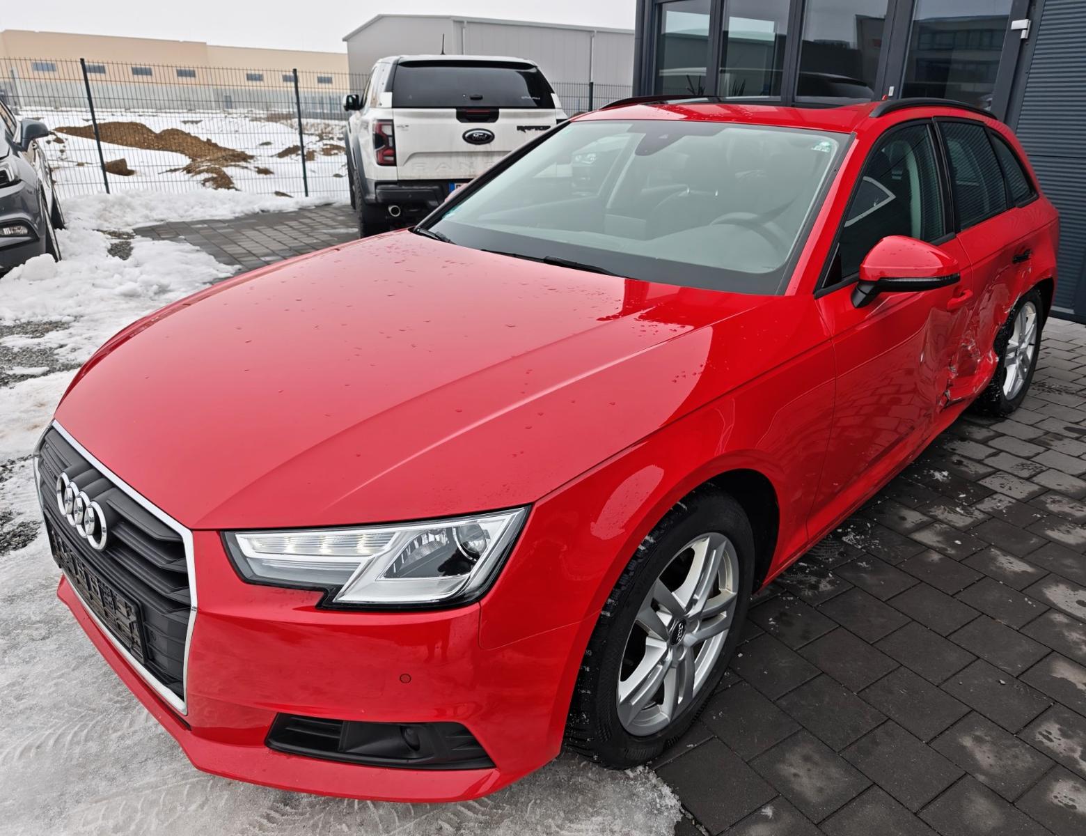 Audi A4 Avant 40 TDI quattro Navi ACC Pano AHK