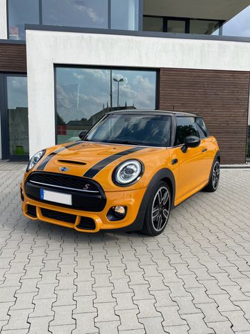 MINI Cooper S JCW Ausstattung !