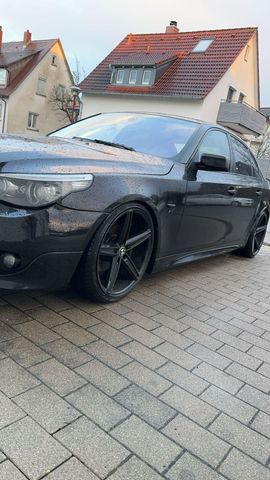 BMW 523i E60