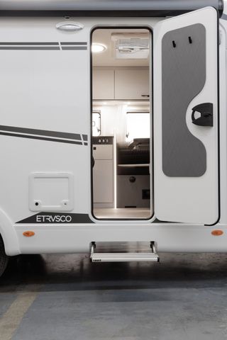 Etrusco V 6.8 SCF AT Complete S. Xenon Makise Solar 6E