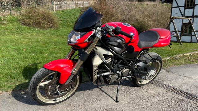 MV Agusta Brutale 910 F4 + Power Commander + Carbon TOP!!!