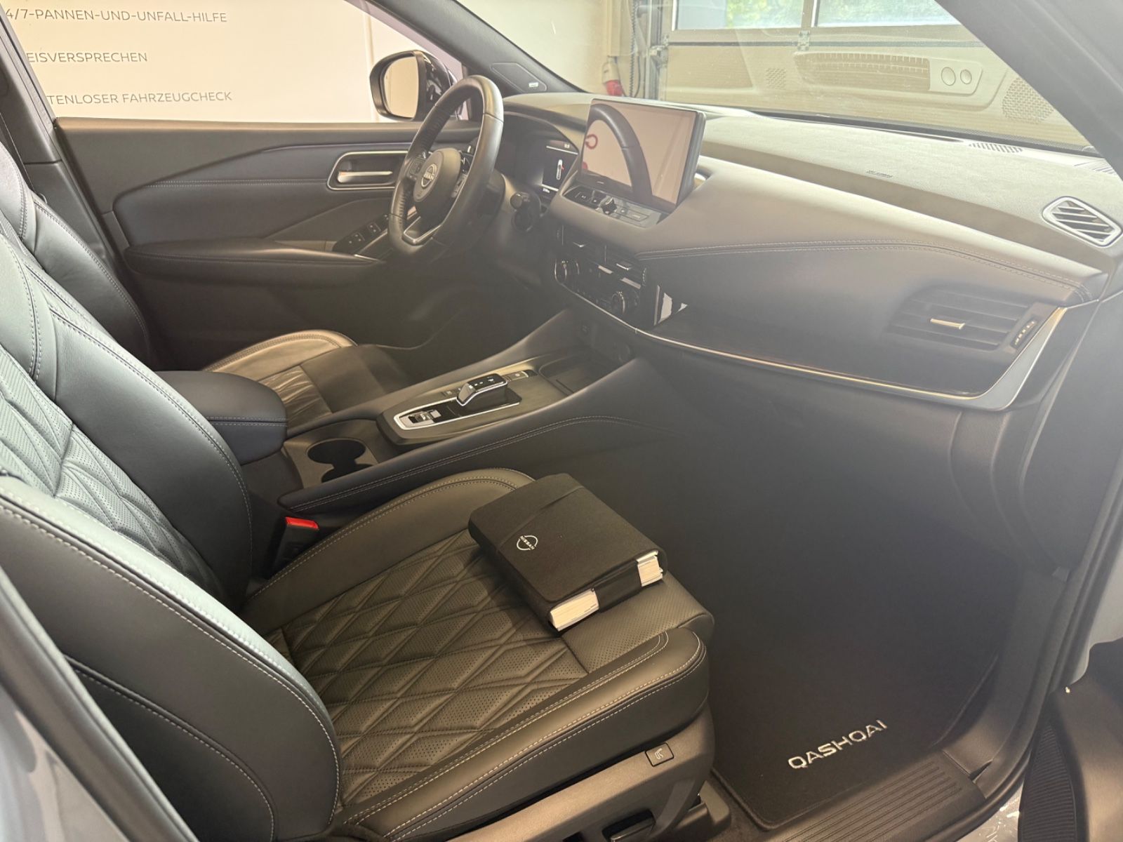 Fahrzeugabbildung Nissan Qashqai Tekna+ e-Power, 360° Kamera, Navi, WP,