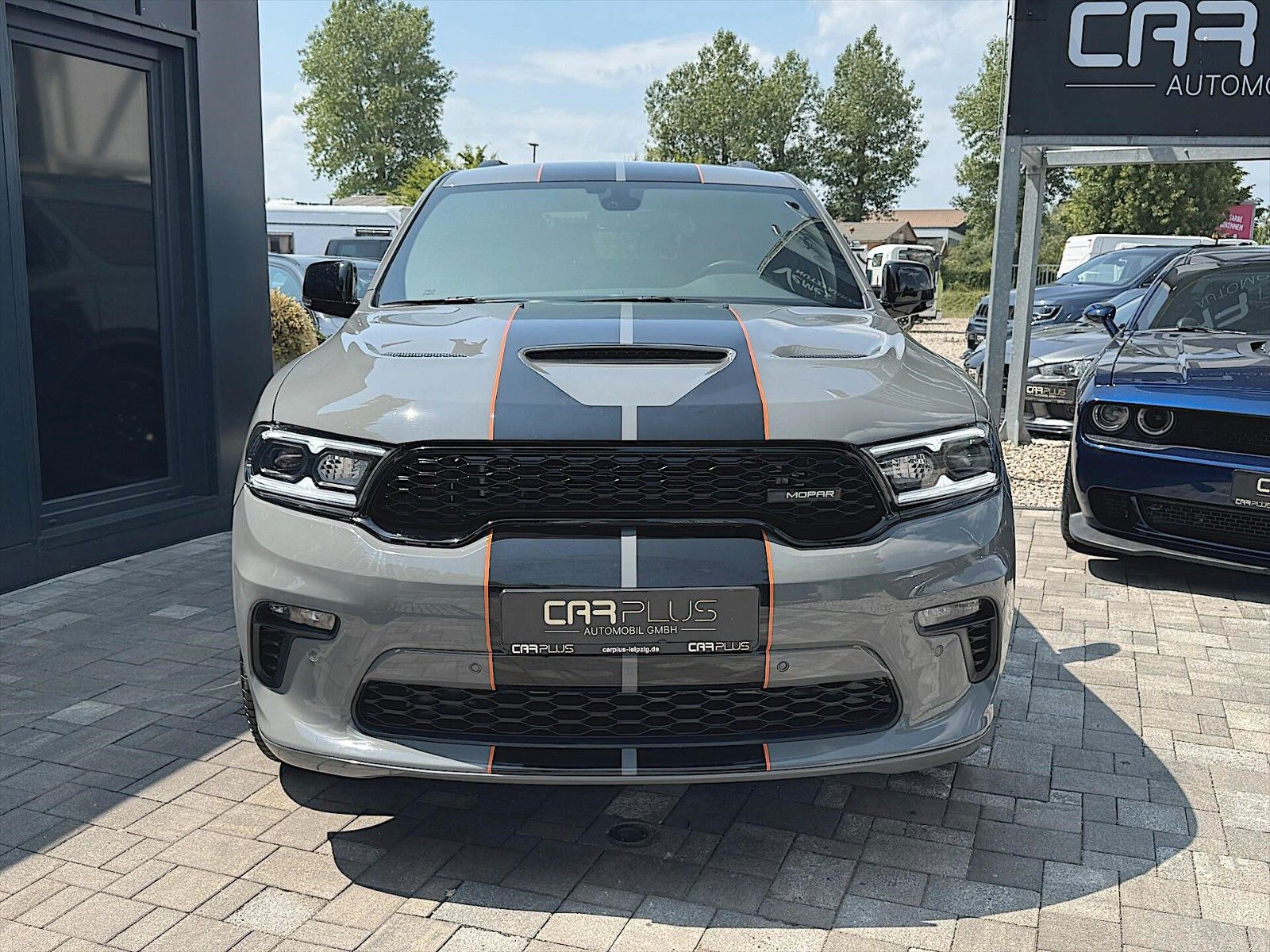 Fahrzeugabbildung Dodge Durango 5.7 V8 R/T 4x4 Night-Paket Modell 22 LED