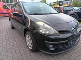 Renault Clio TÜV 12.2027 Motor Getriebe is... - Renault Clio: Motor