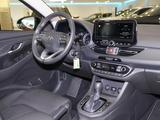 Hyundai i30 Kombi 1.5 DCT TREND Navi Voll-LED Kamera Car - mit Benzin-Antrieb: ESP