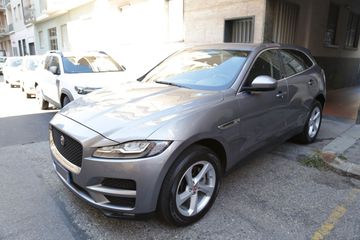 Jaguar F-Pace - 10