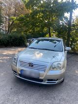 Toyota Avensis 1,8 - gebrauchte Toyota Avensis aus dem Jahr 2006