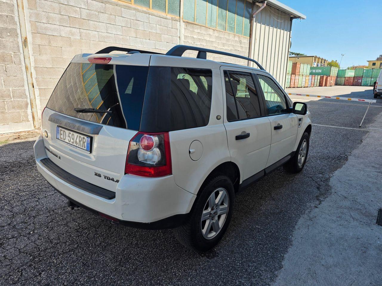 Land Rover Freelander 2011 — photo 5