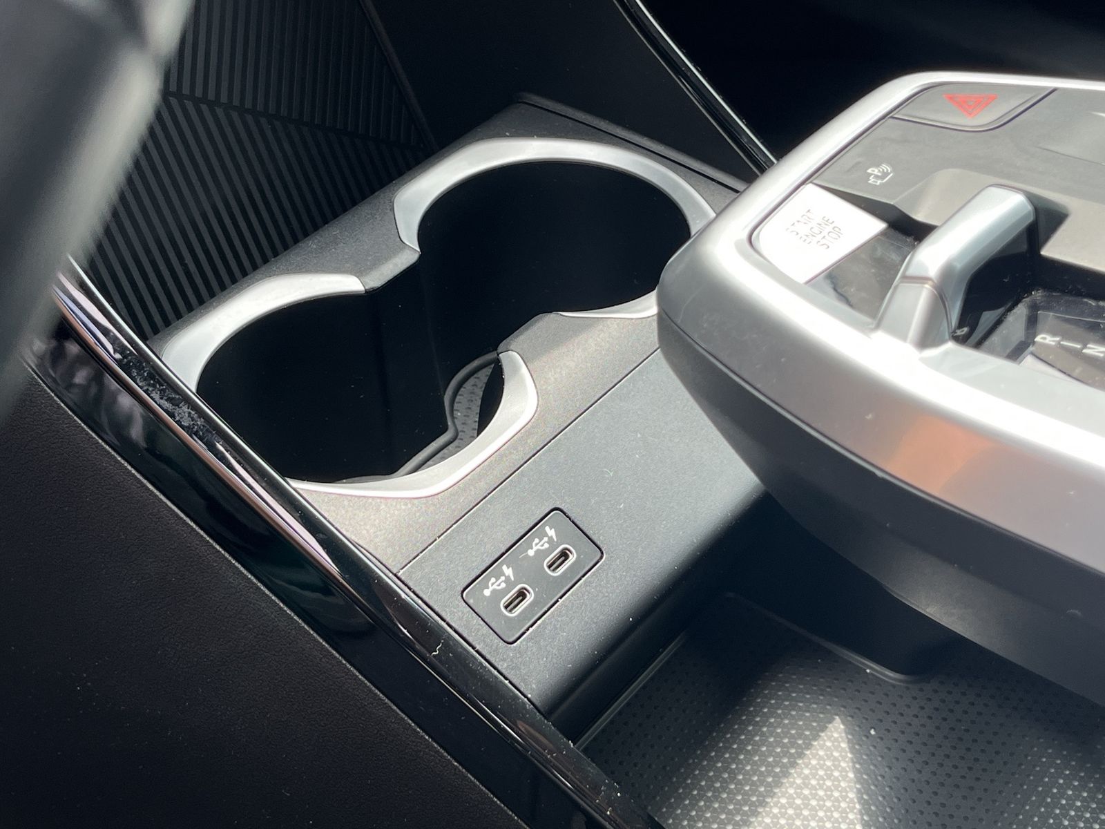 Fahrzeugabbildung BMW X1 18d sDrive*xLine*NAVI*PDC*KAMERA*u.v.m**