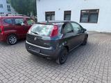 Fiat Grande Punto 1.2 8V Actual - Gebrauchtwagen bis 400 Euro