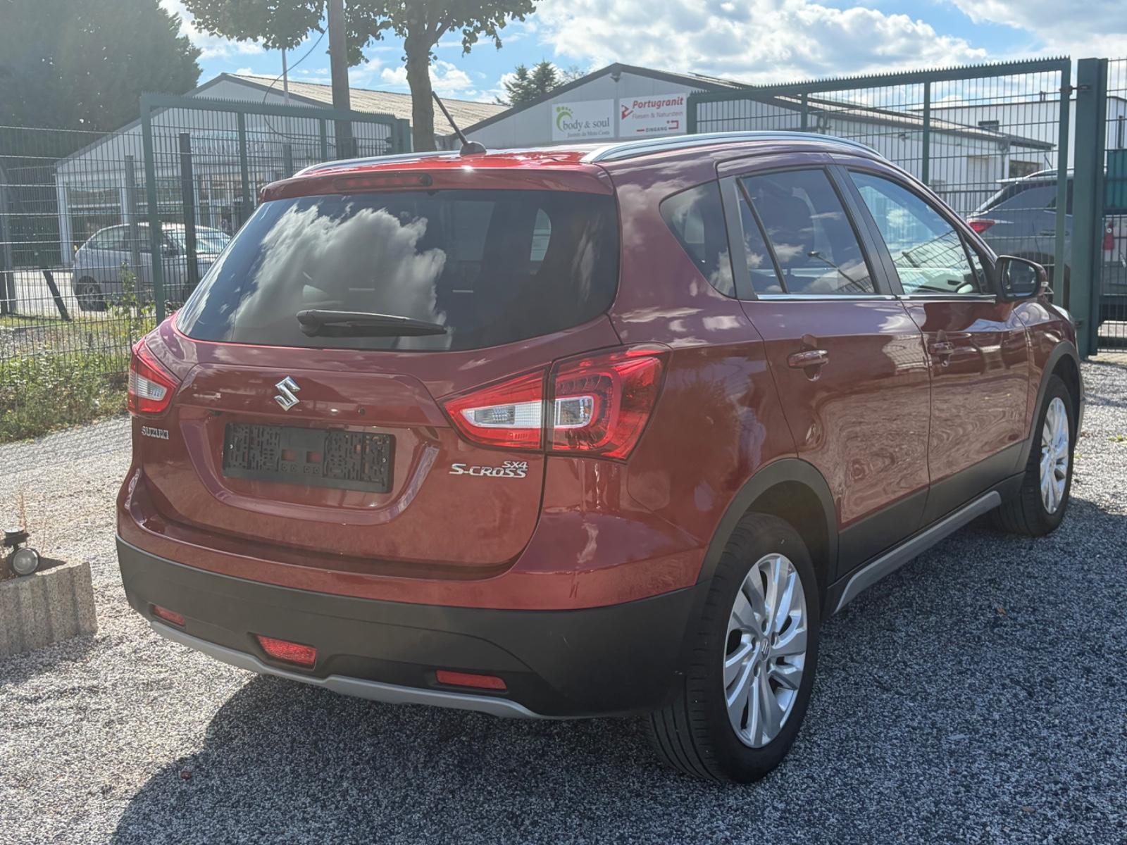 Suzuki (SX4) S-Cross Eu6 Navi Kamera Scheckheft