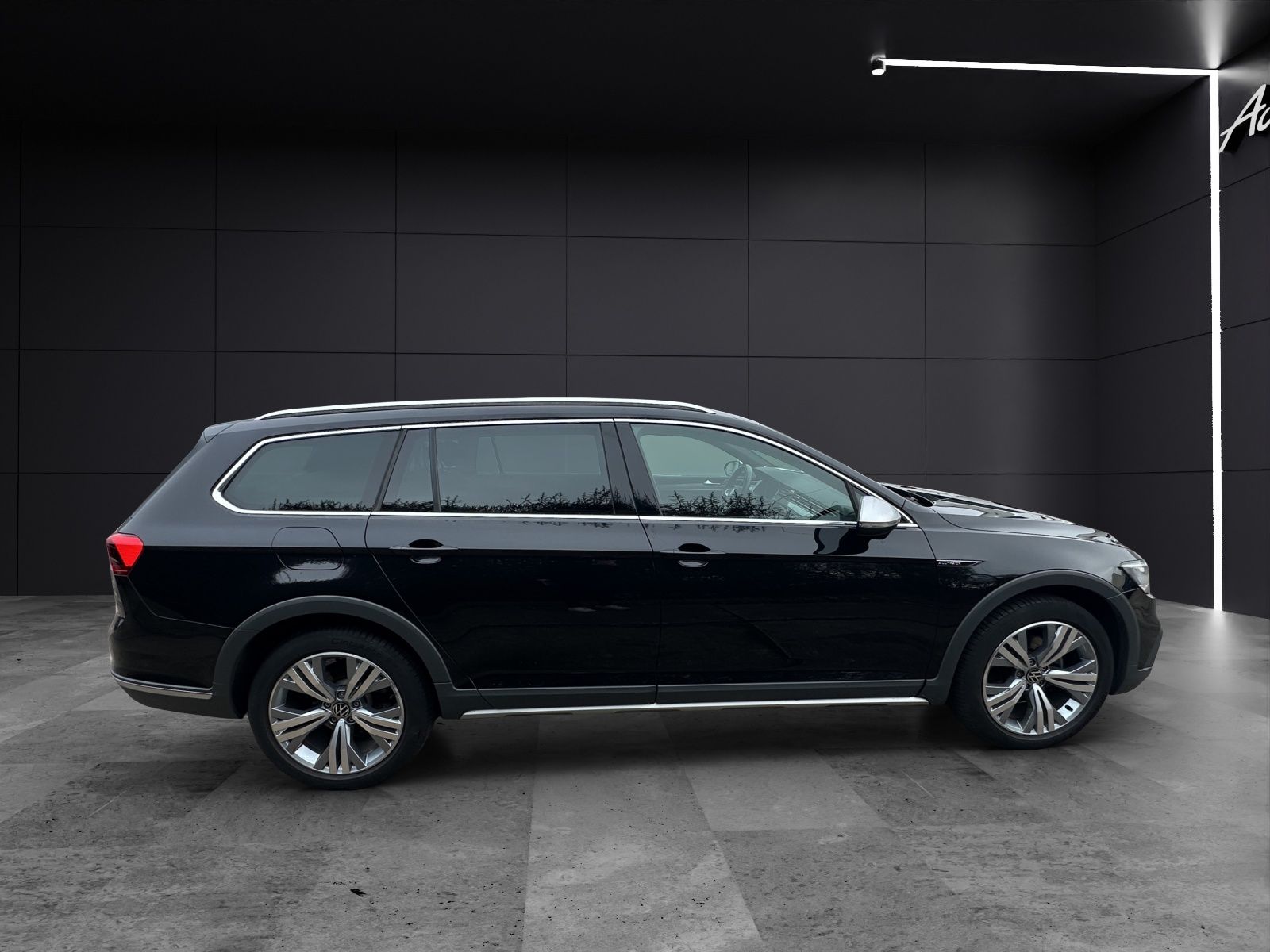Fahrzeugabbildung Volkswagen Passat Alltrack TDI DSG 4M, LED ACC AHK AID RFK
