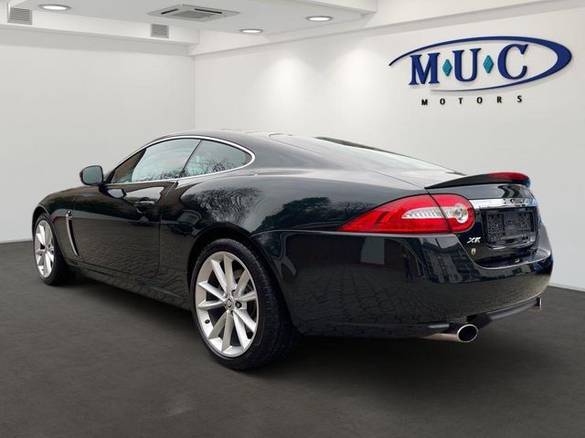 Jaguar XK 5.0 Coupe Portfolio