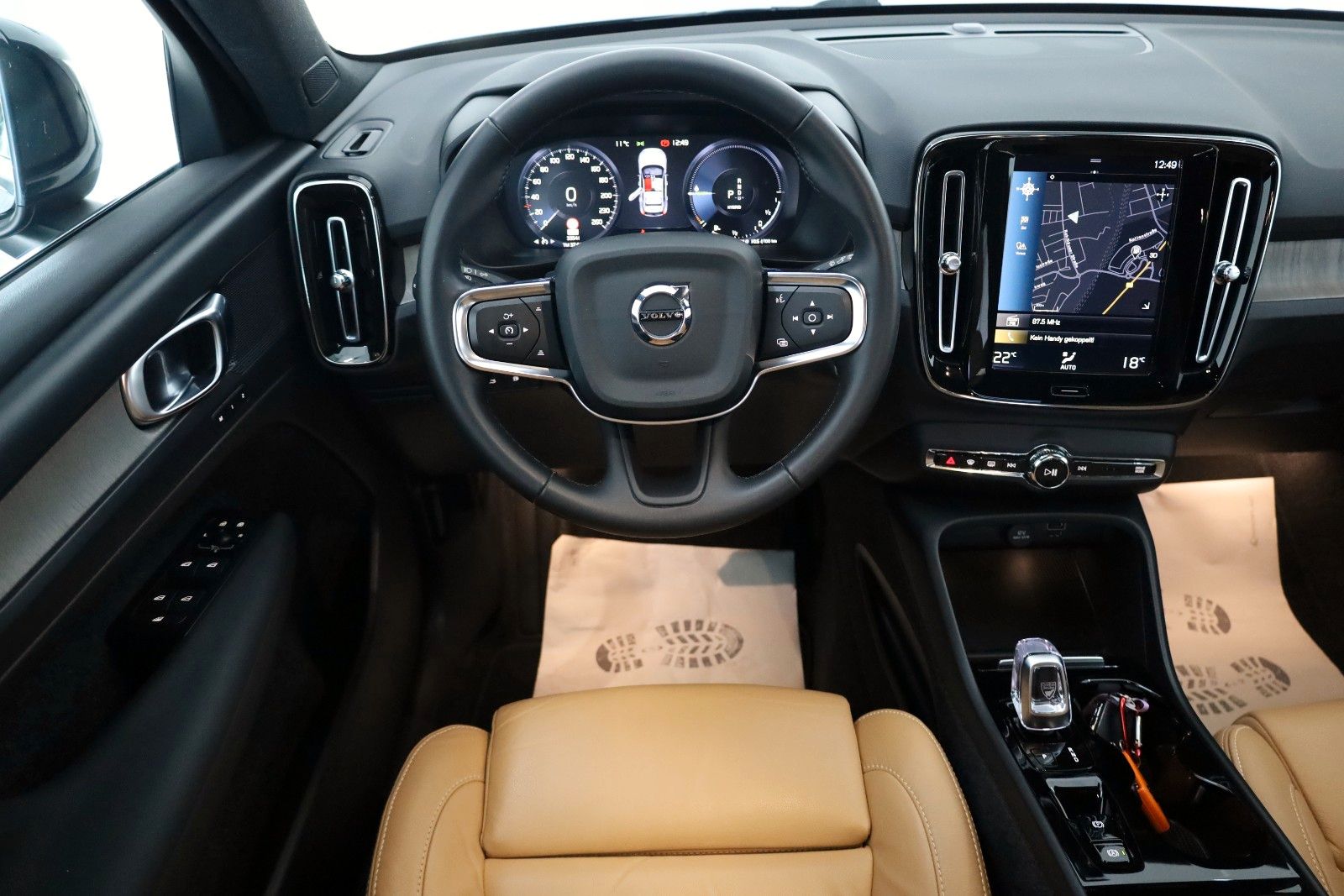 Fahrzeugabbildung Volvo XC40 T4 Inscription,Leder,Navi,LED,Kamera,AHK