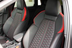 AUDI RS3 Sportback/RS DYNAMIK/ SONOS/ KOMFORT PRO AUDI RS3 Sportback/RS DYNAMIK/ SONOS/ KOMFORT PRO