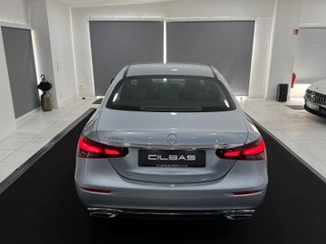 Mercedes E 200 - 10