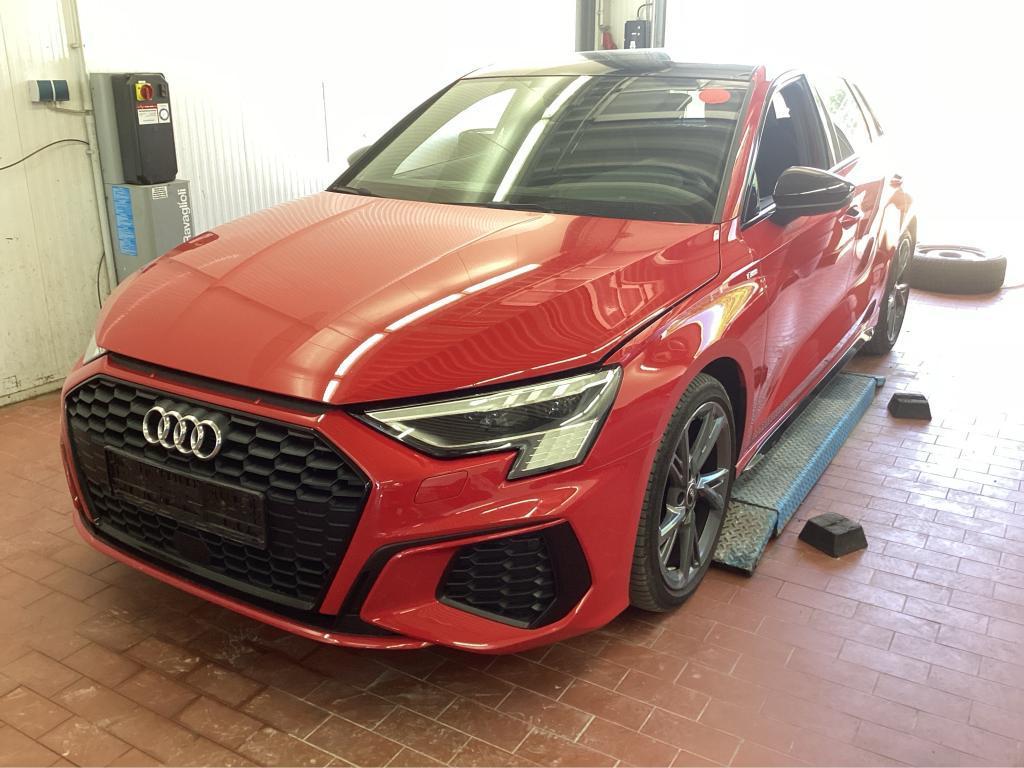 Audi A3 35 TFSI Sportback S-Line MATRIX PANO B&O AHK