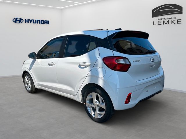 Hyundai i10 1.0 CONNECT & GO - NAVI - SOFORT