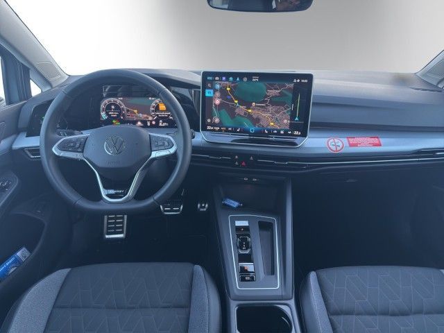 Golf VIII Variant ENERGY 1.5l eTSI DSG AHK+NAVI+