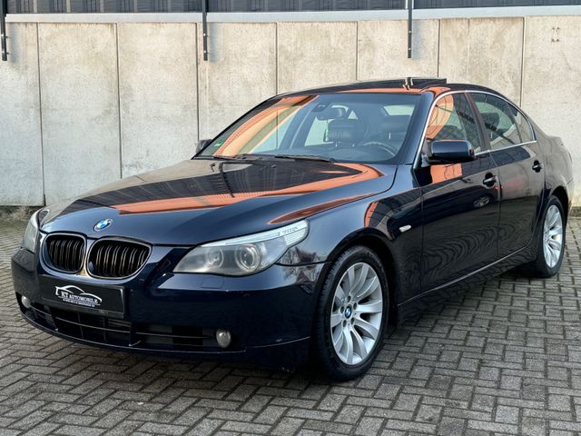 BMW 530 Baureihe 5 Lim. 530d Sportpaket/Leder/Xenon/