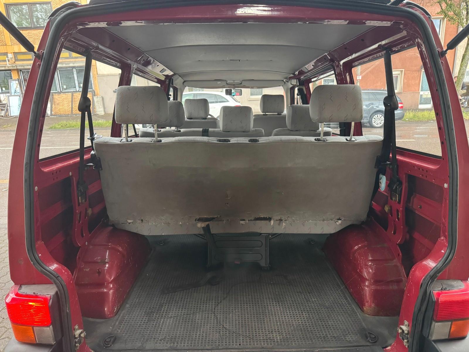 Volkswagen T4 Transporter 1.Hand neu TÜV