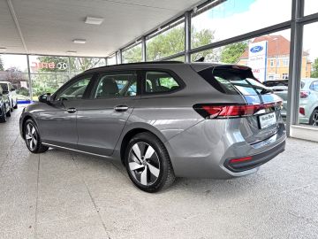 Volkswagen Passat - 5