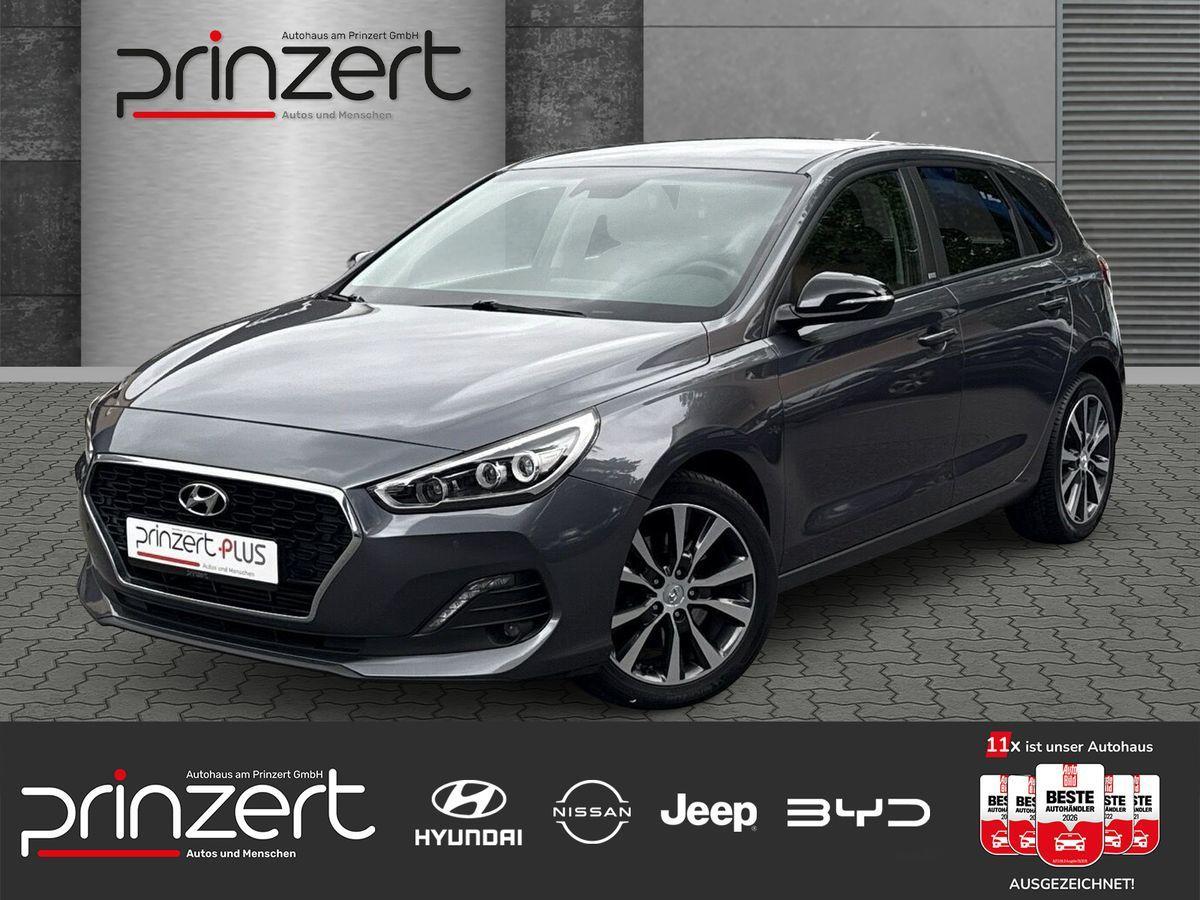 Hyundai i30 1.4 T-GDI MT 6 "YES!" LED*Navi*SmartKey*LM17
