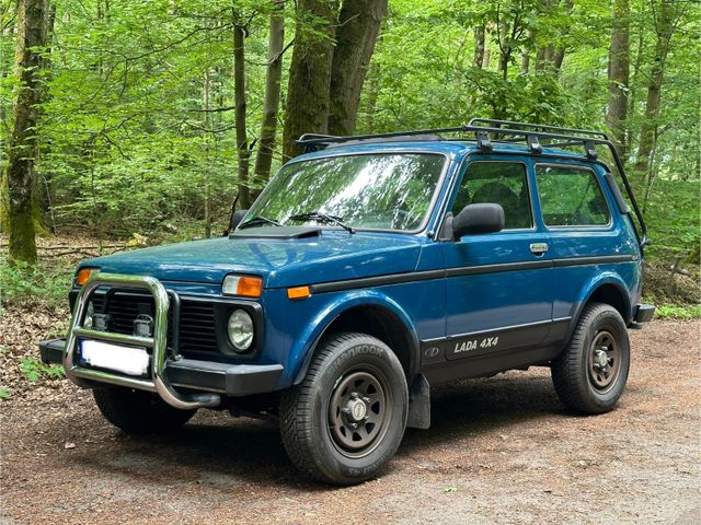 Lada Niva 1.7i 4x4  LPG ***TÜV neu!***