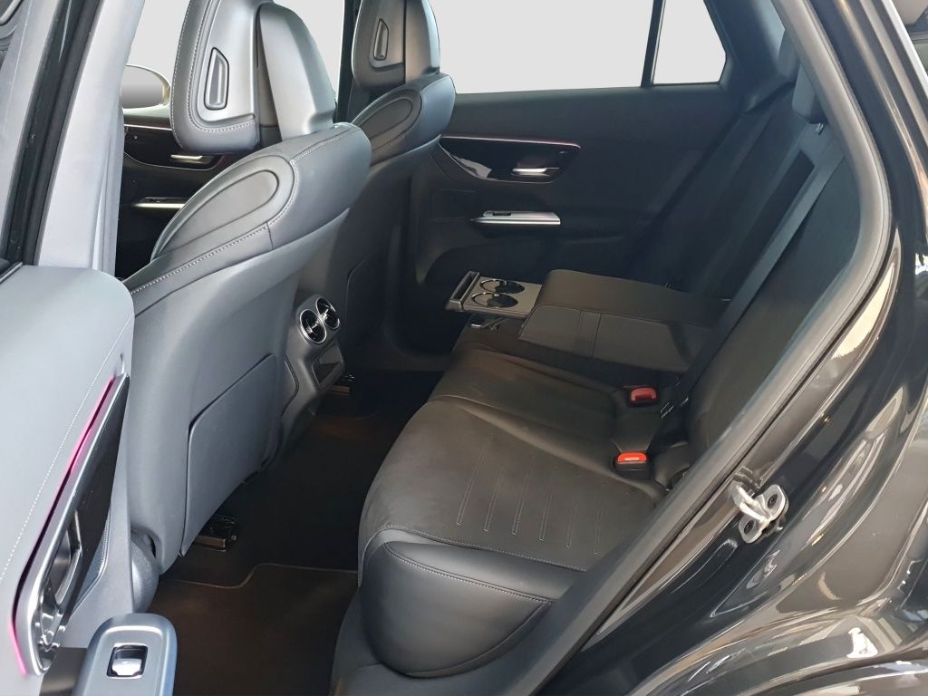 Fahrzeugabbildung Mercedes-Benz GLC 220 d 4MATIC AMG*NIGHT*Nav*KeyLess*PDC*RFK