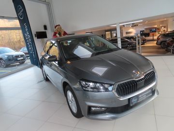 Fotografie 3 des Skoda Fabia 130 Jahre 1.0 TSi 70kw 5J.Garantie,Klima