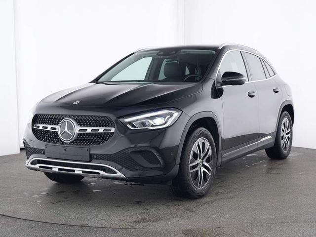 Mercedes-Benz GLA 200 d Progressive AHK+LED+Kamera+MBUX High-E