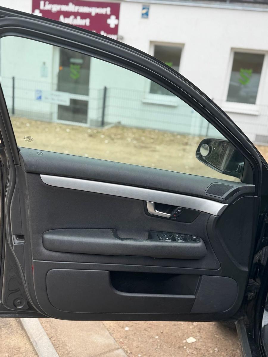 Audi A4 2007 — photo 11