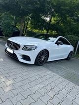 Mercedes-Benz E 220 d Autom. AMG LINE Model 2020 - Mercedes-Benz E 220 Gebrauchtwagen in München