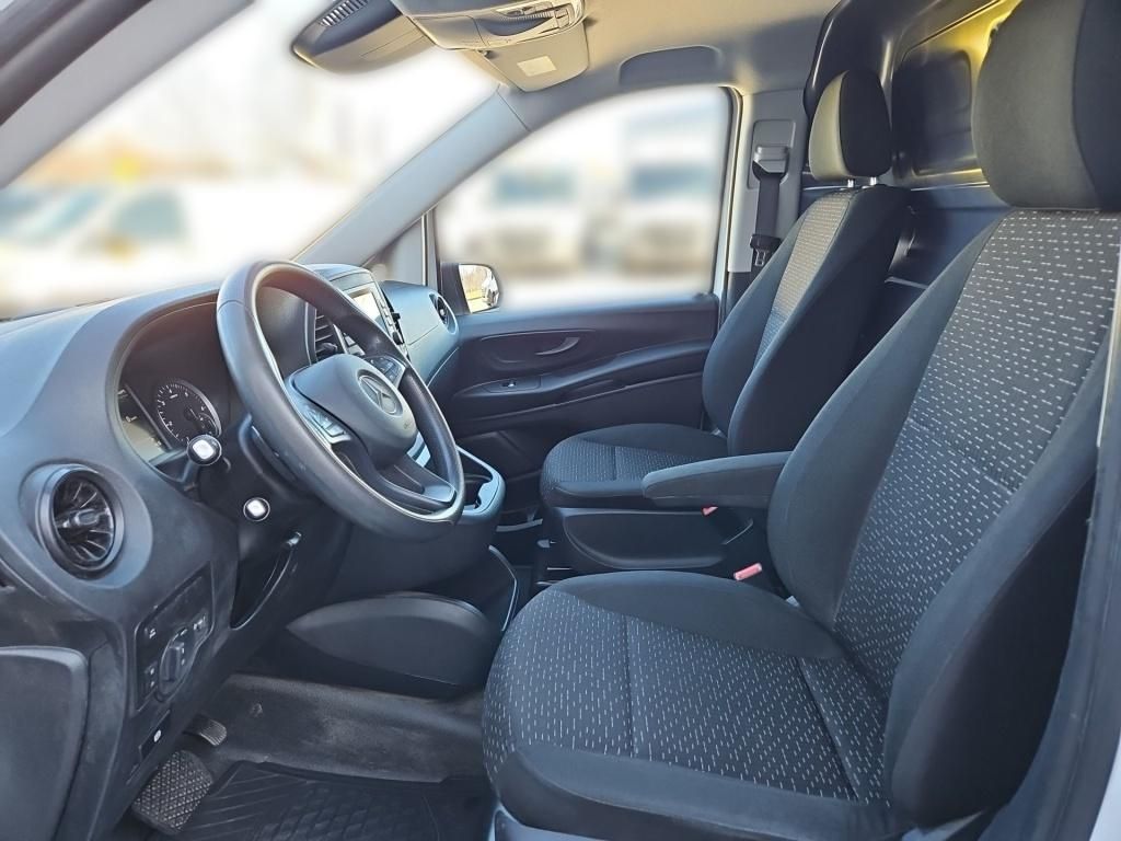 Fahrzeugabbildung Mercedes-Benz Vito 114 Kasten extralang AHK RFK Klima Flügeltü