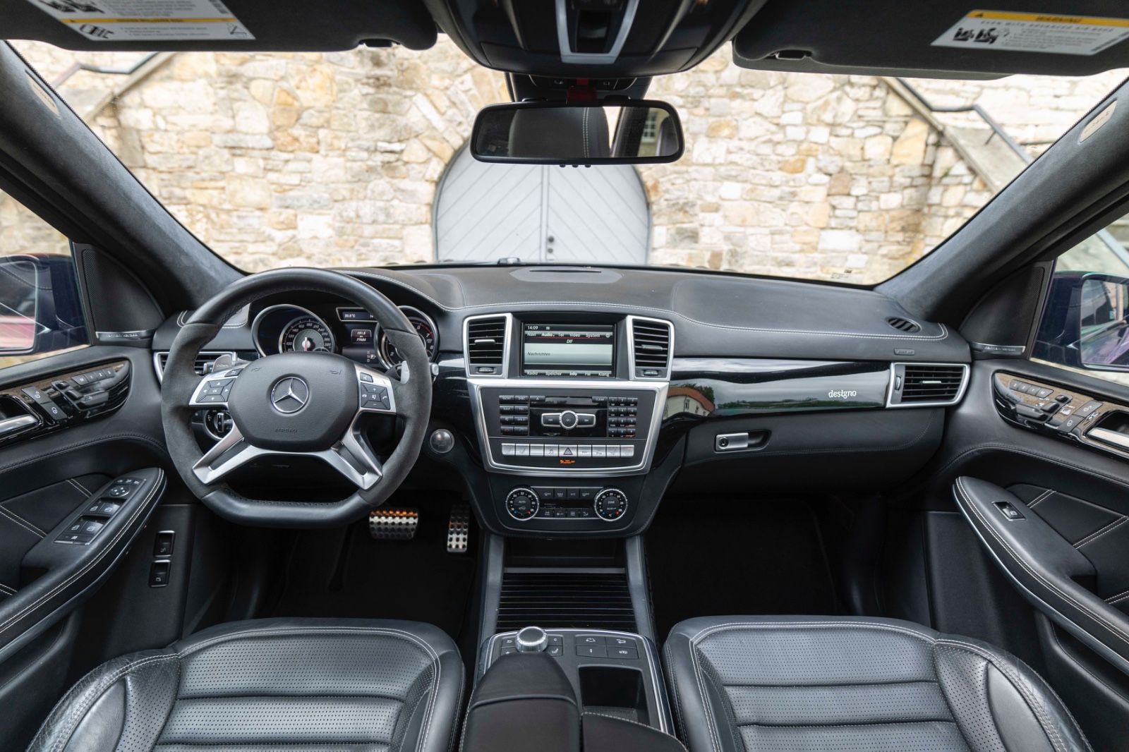 Fahrzeugabbildung Mercedes-Benz GL 63 AMG GLS-Optik 360° LED H&K Massage ACC