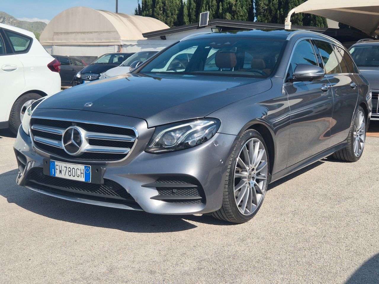 MERCEDES-BENZ Mercedes-benz E 220 d S.W. 4Matic Auto Premium P