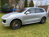 Porsche Cayenne Turbo S -MwSt.- Burmester Sound - Porsche: Sound